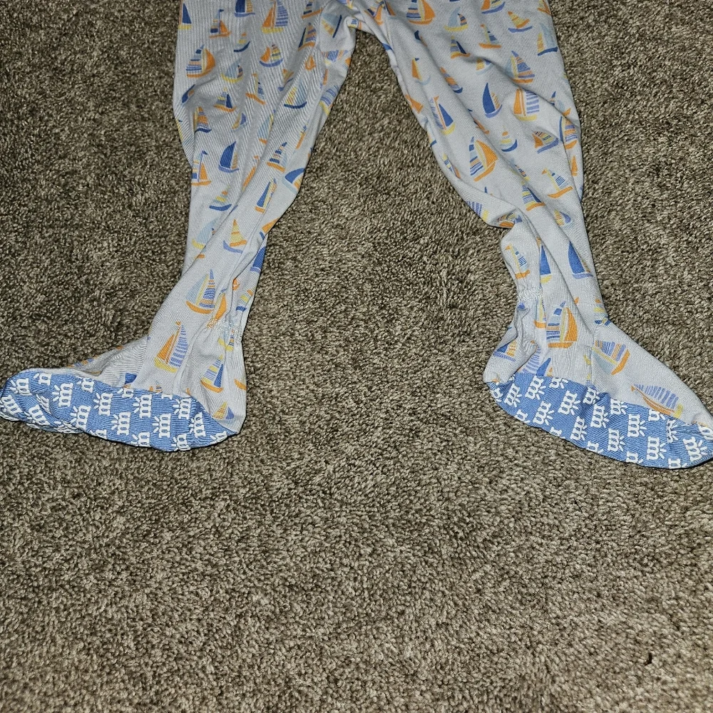 Magnetic Me Pajama Set Blue Sailboats Top 9-12 mon Bottom 12-18 mon NWT